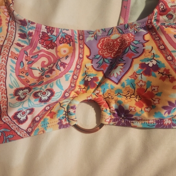 🆕️ NANETTE LEPORE Floral 2 piece Bikini Swimsuit o ring - Picture 3 of 5